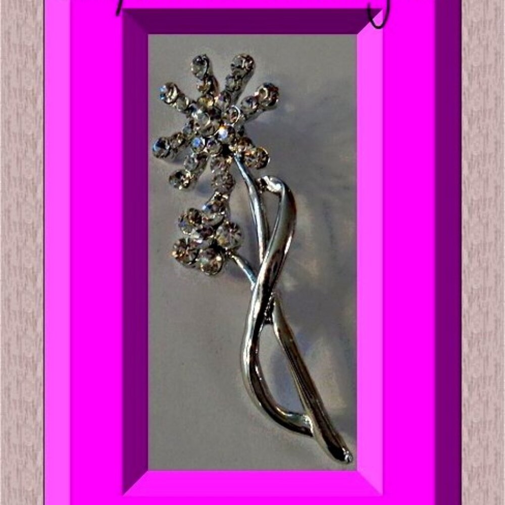 Silver Tone Flower Design Brooch With Clear Crystals